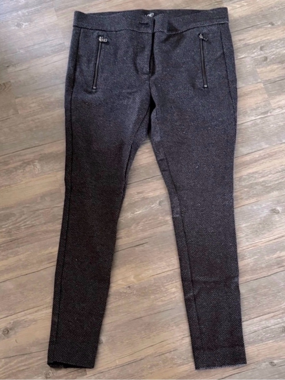 Loft gray and black skinny leg pants petite size 8